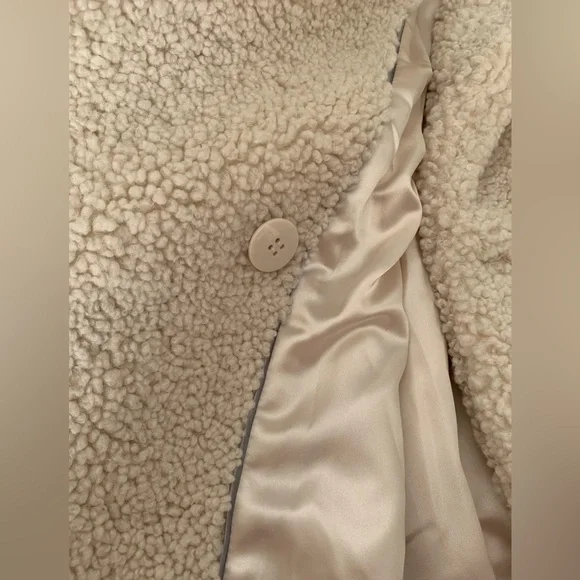 NWT DKNY Cream Faux Fur Peacoat Zipped Pockets Back Logo XL - Picture 12 of 15